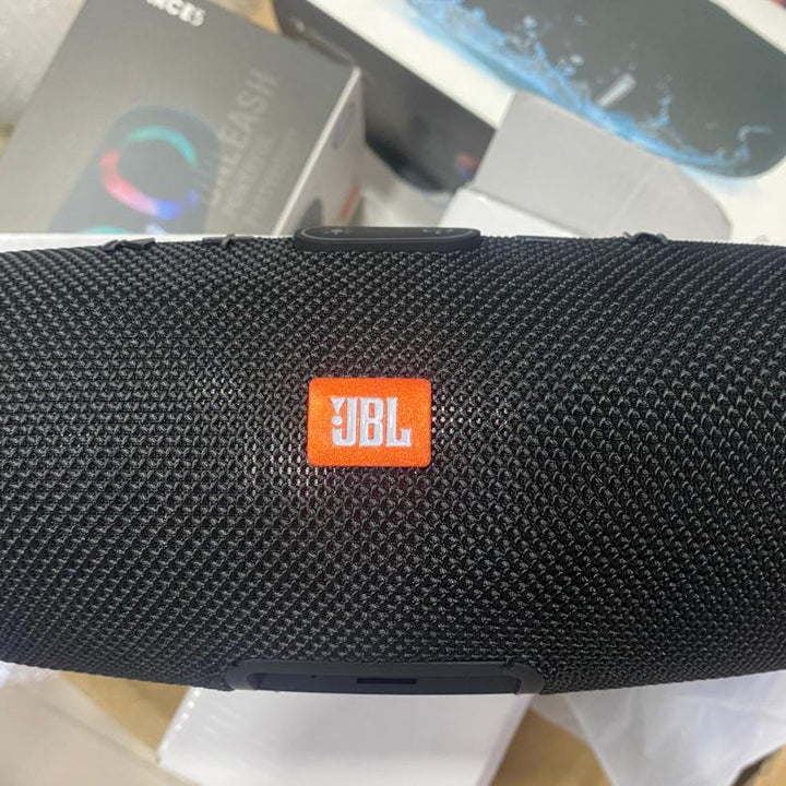 Parlante charge 5 JBL